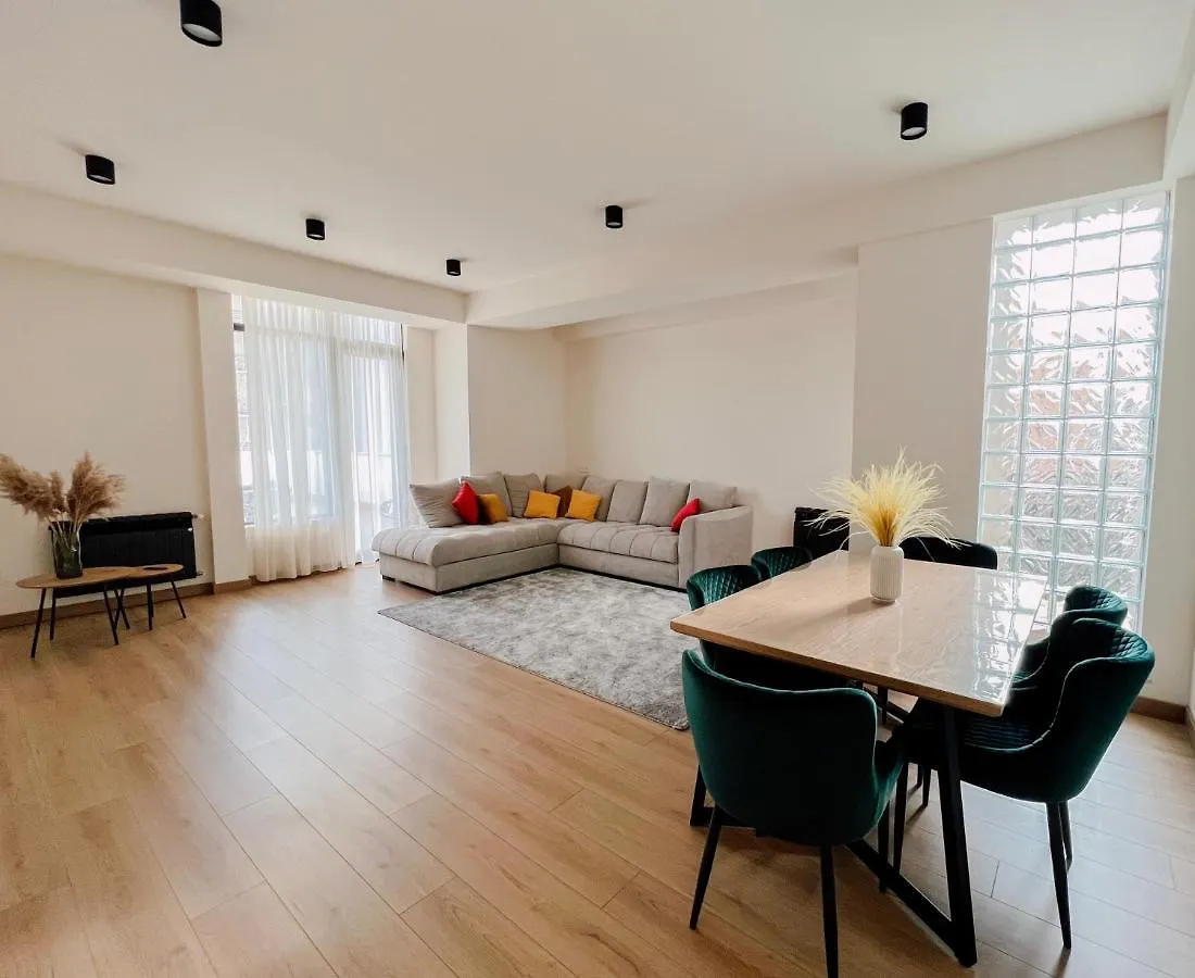 1121 Apartment Τυφλίδα